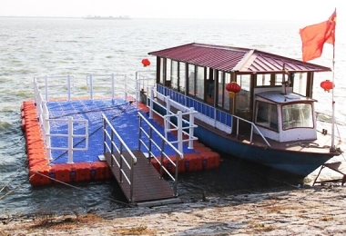 臺州霞光塑模有限公司