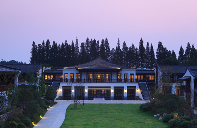 全球更多高端場