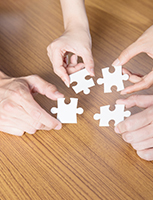 臺州市黃巖啟泰模具有限公司