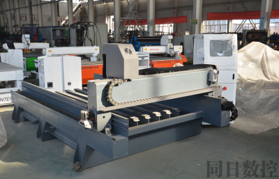 濟(jì)南同日數(shù)控設(shè)備有限公司