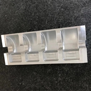 深圳市昆隆精密五金有限公司