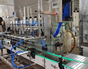 九巧灌裝機械廠