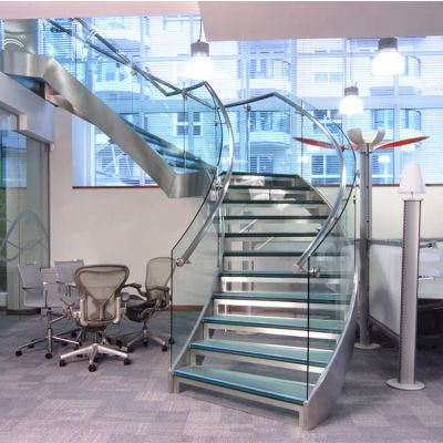 青島楓沐樓梯木業(yè)有限公司