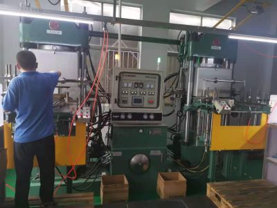 昆山新鉑鑫精密模具有限公司