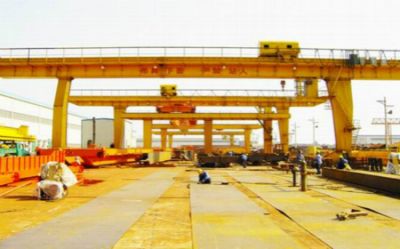 衛(wèi)華起重機有限公司