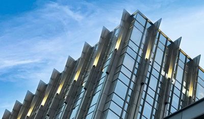 上海隆旅電子科技有限公司