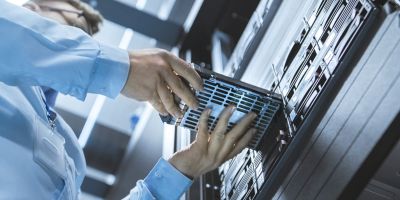 深圳市源拓光電技術有限公司